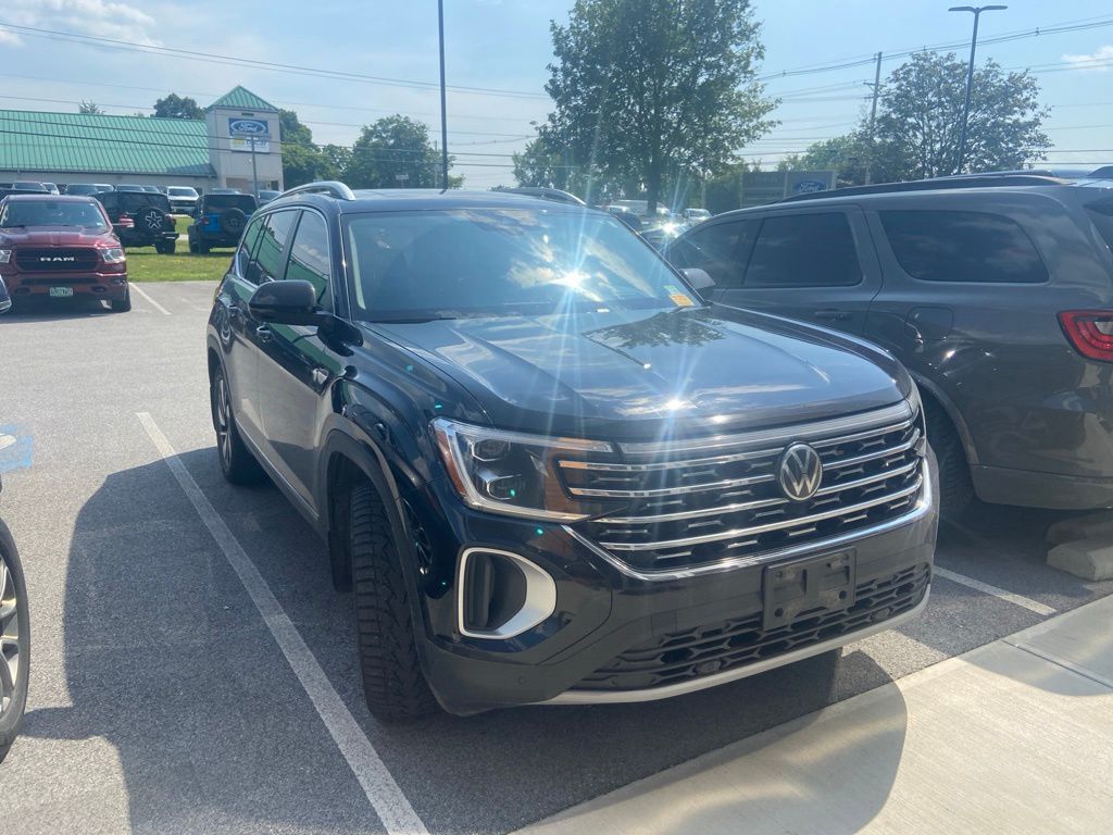  2024 Volkswagen Atlas SEL 4Motion   