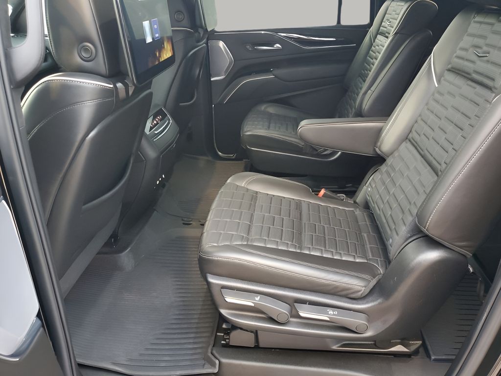 Used Car 2023 Cadillac Escalade Esv  V-series For Sale Under $110,000 In Austin, Texas