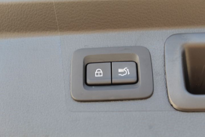 Used Car 2025 Mazda Cx-50 Hybrid  Premium For Sale Under $35,000 In Georgetown, Texas