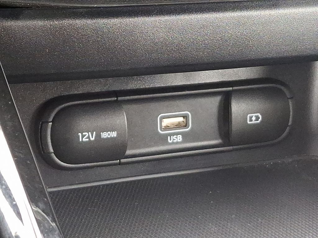 Thumbnail: 2023 Kia Forte - 25