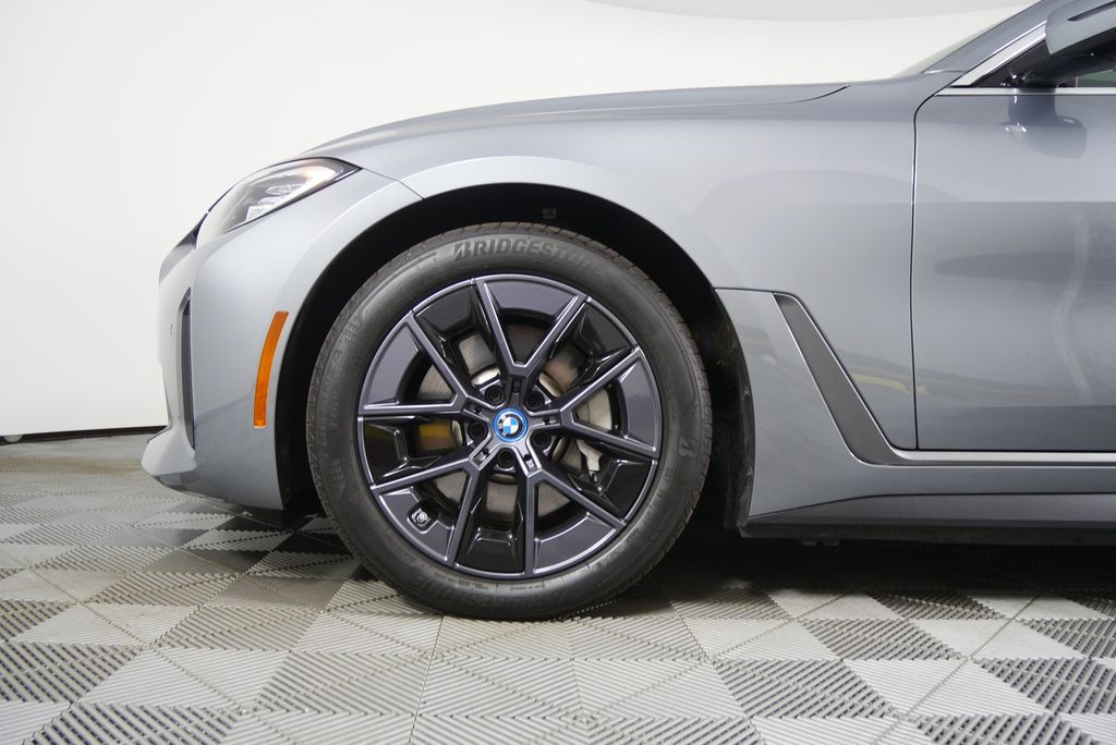 Thumbnail: 2024 BMW i4 - 7