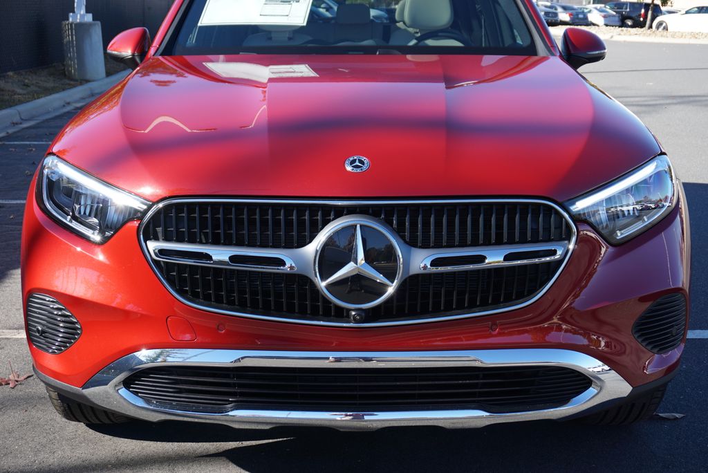 Thumbnail: 2026 Mercedes-Benz GLC - 9