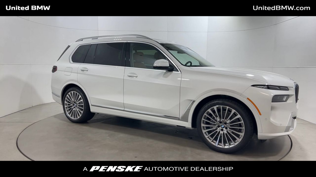 2025 BMW X7 xDrive40i 2