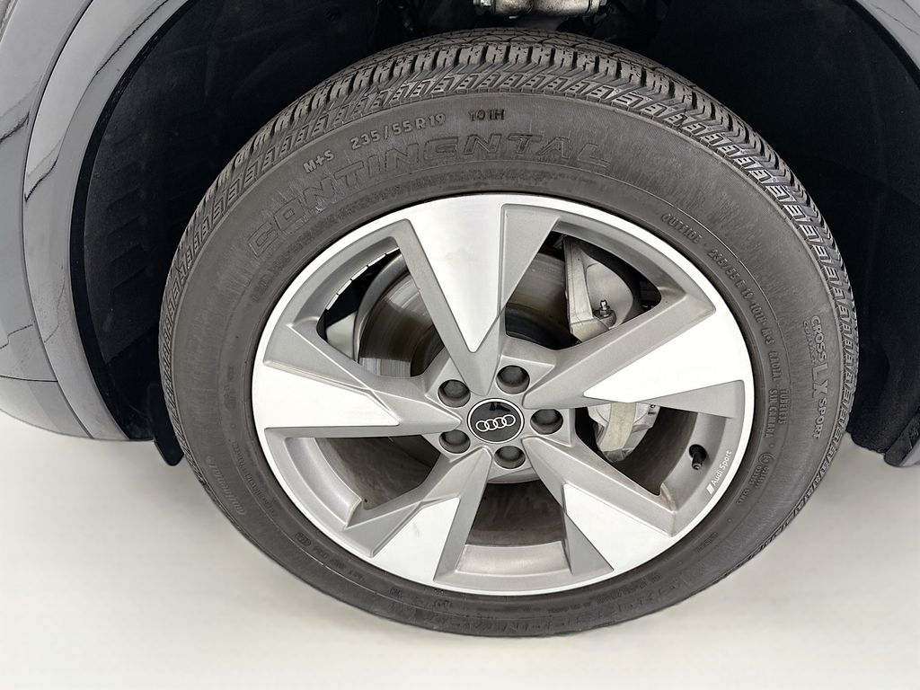 Thumbnail: 2023 Audi Q5 - 28