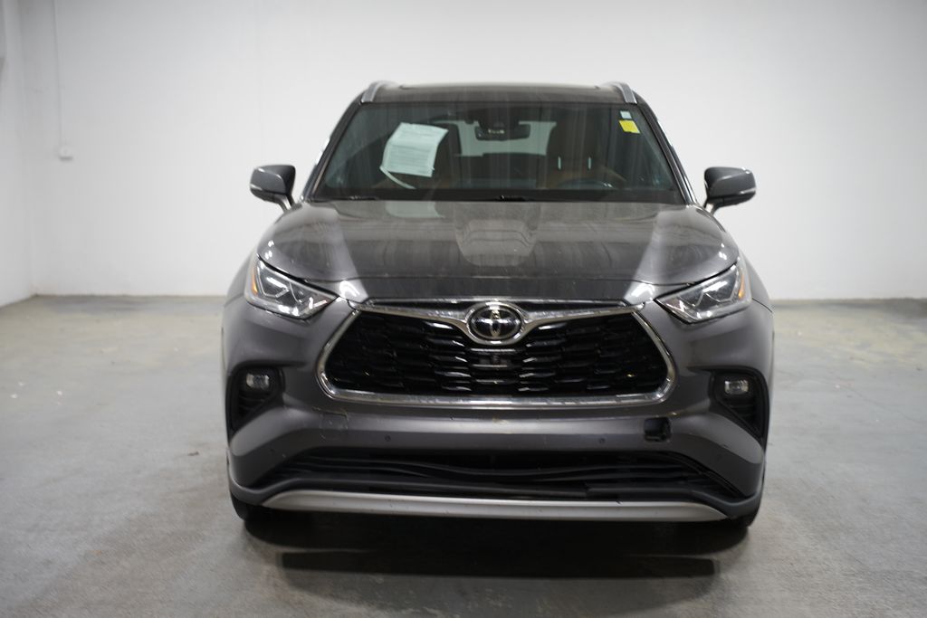 2021 Toyota Highlander Platinum 2
