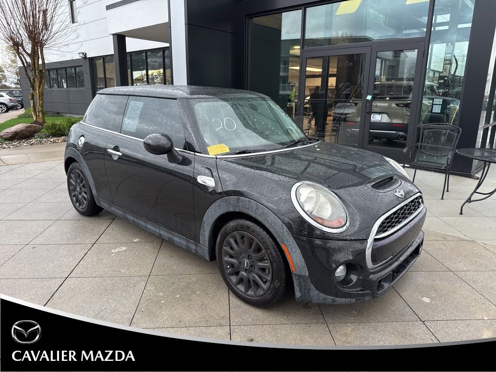 2017 MINI Cooper S 2-Door Hatchback FWD