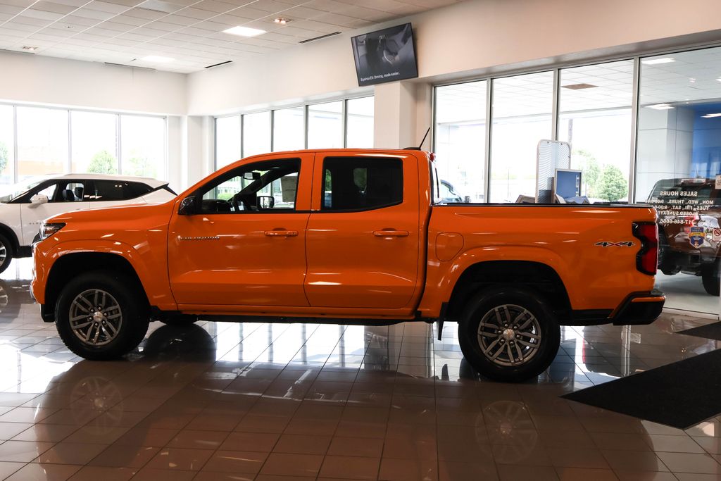 2025 Chevrolet Colorado LT 12