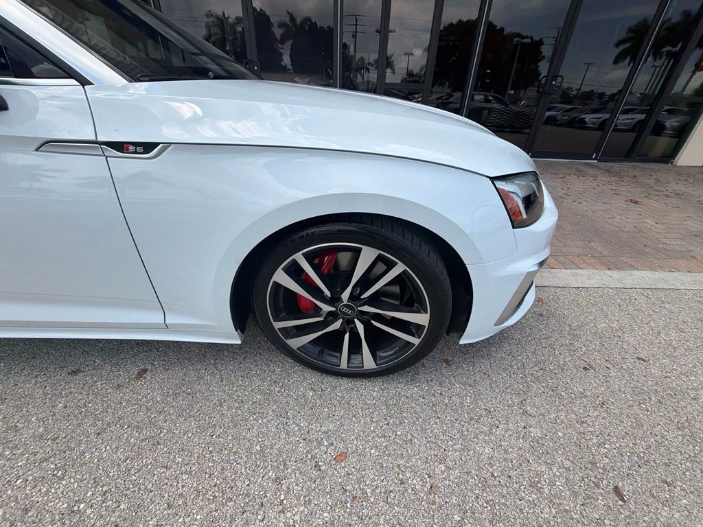 Used 2022 White Audi 3.0T Premium Plus image 8