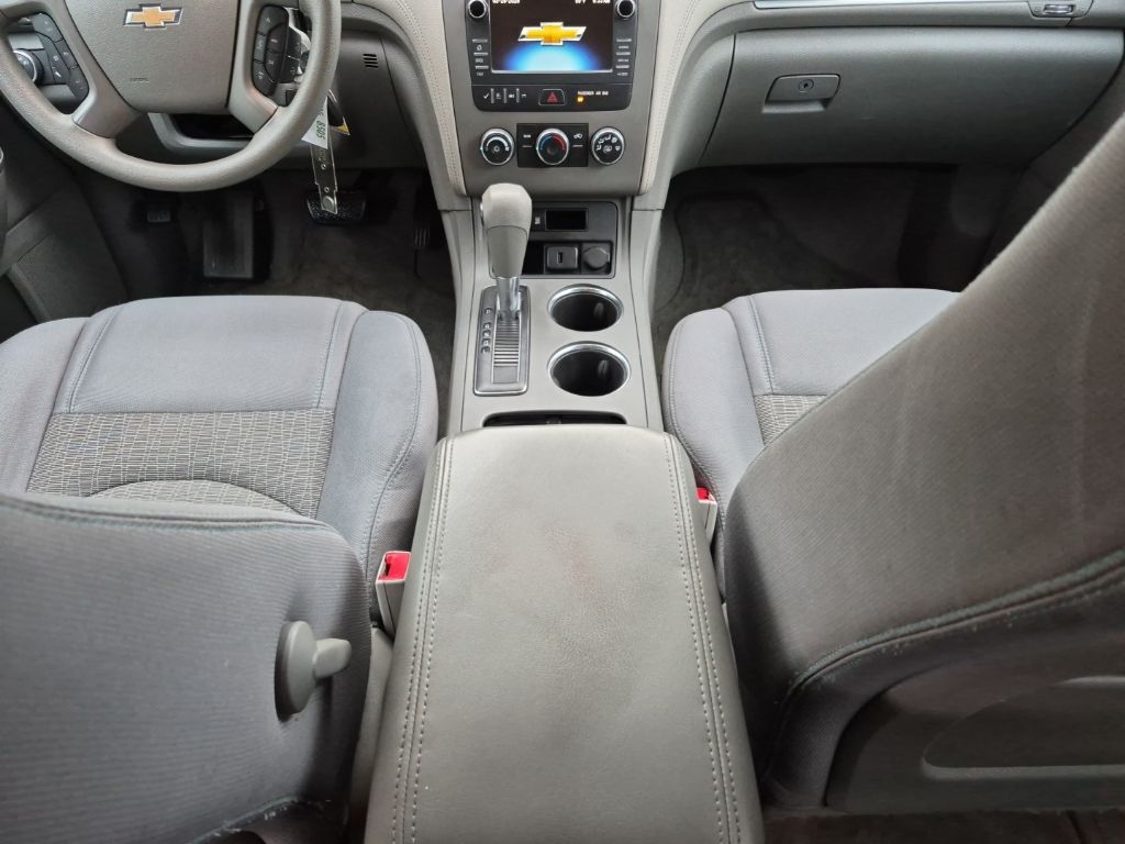 Used Car 2015 Chevrolet Traverse  Ls For Sale Under $10,000 In Austin, Texas