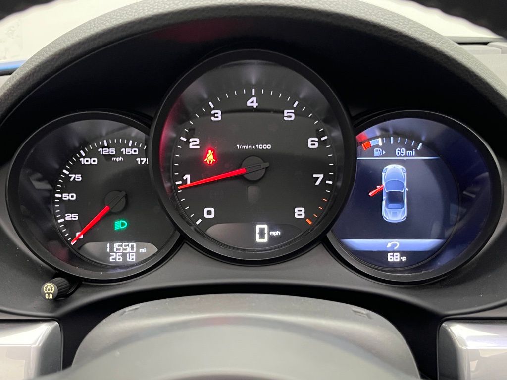 Thumbnail: 2018 Porsche 718 Boxster - 11