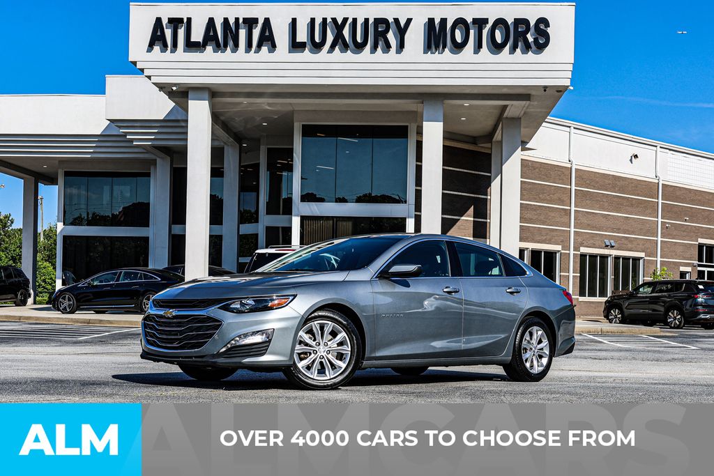 Used 2024 Gray Chevrolet LT image 3
