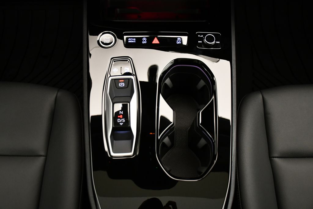 Thumbnail: 2025 Audi A5 - 27