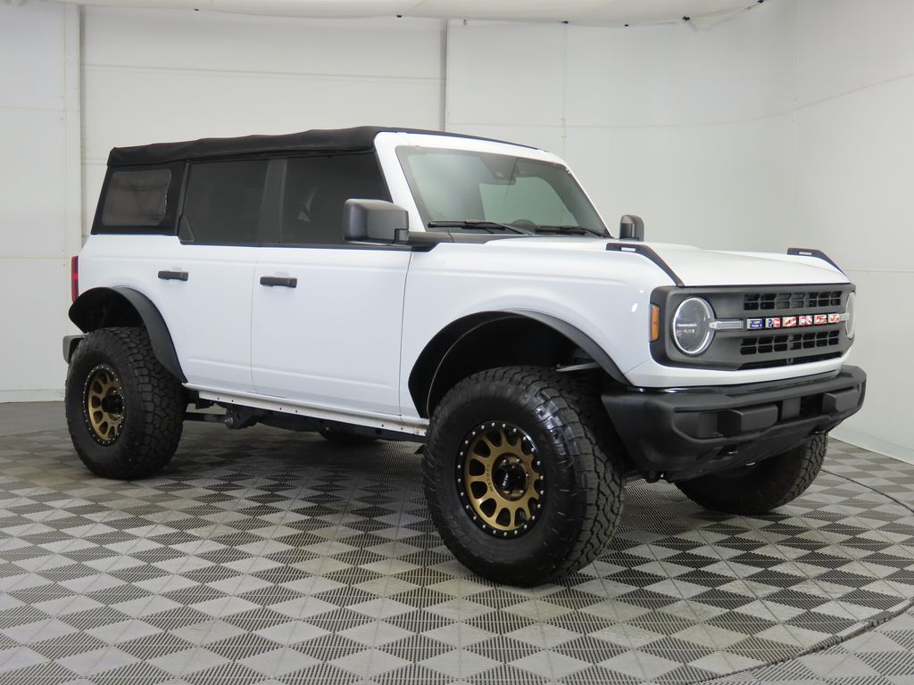 Thumbnail: 2021 Ford Bronco - 3