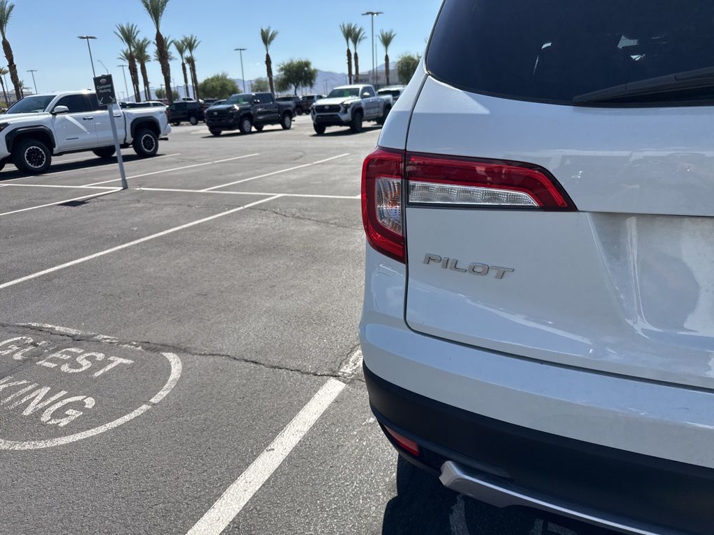 Thumbnail: 2021 Honda Pilot - 6