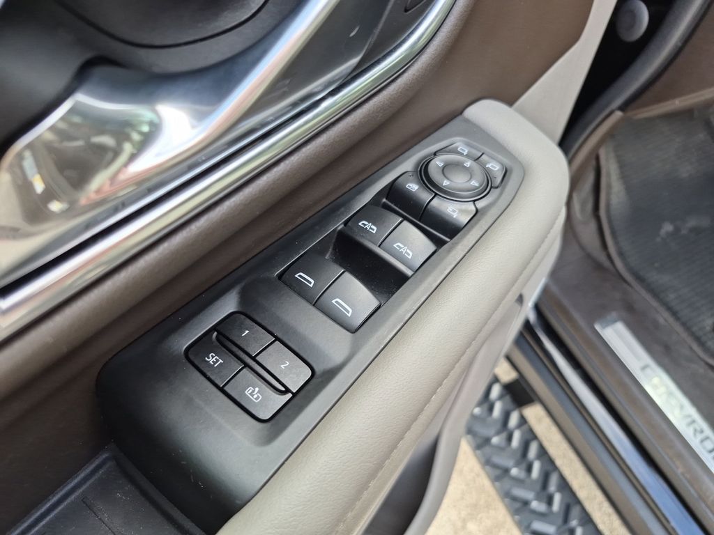 Used Car 2021 Chevrolet Tahoe  Z71 For Sale Under $50,000 In Austin, Texas