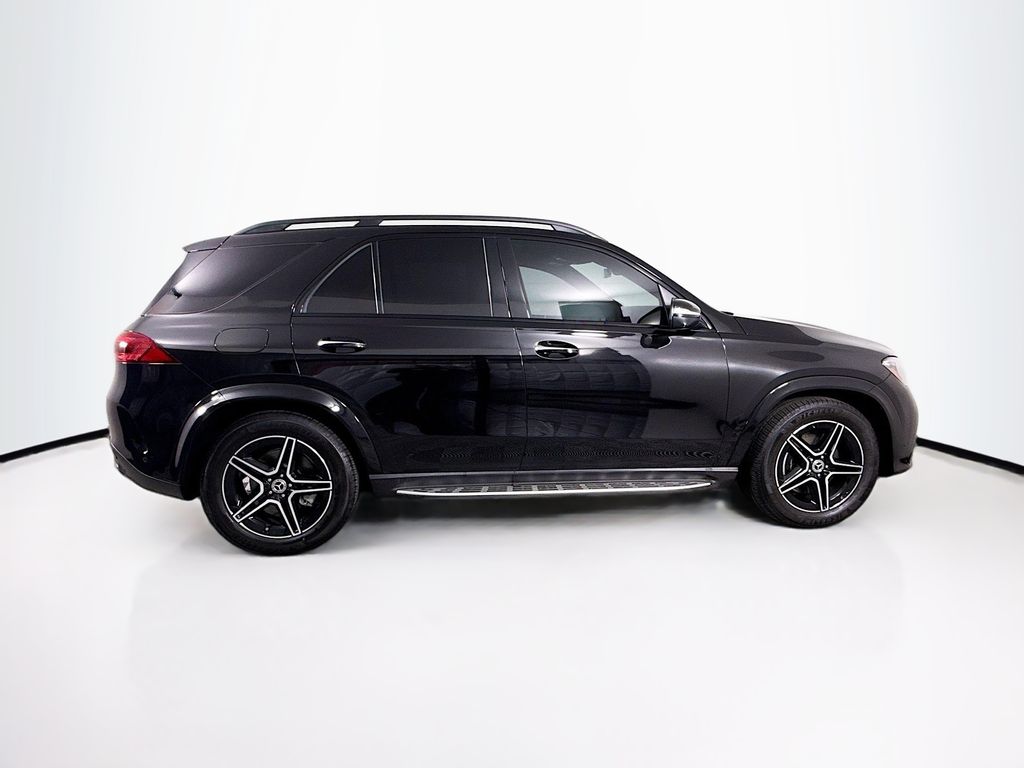 Thumbnail: 2026 Mercedes-Benz GLE - 4