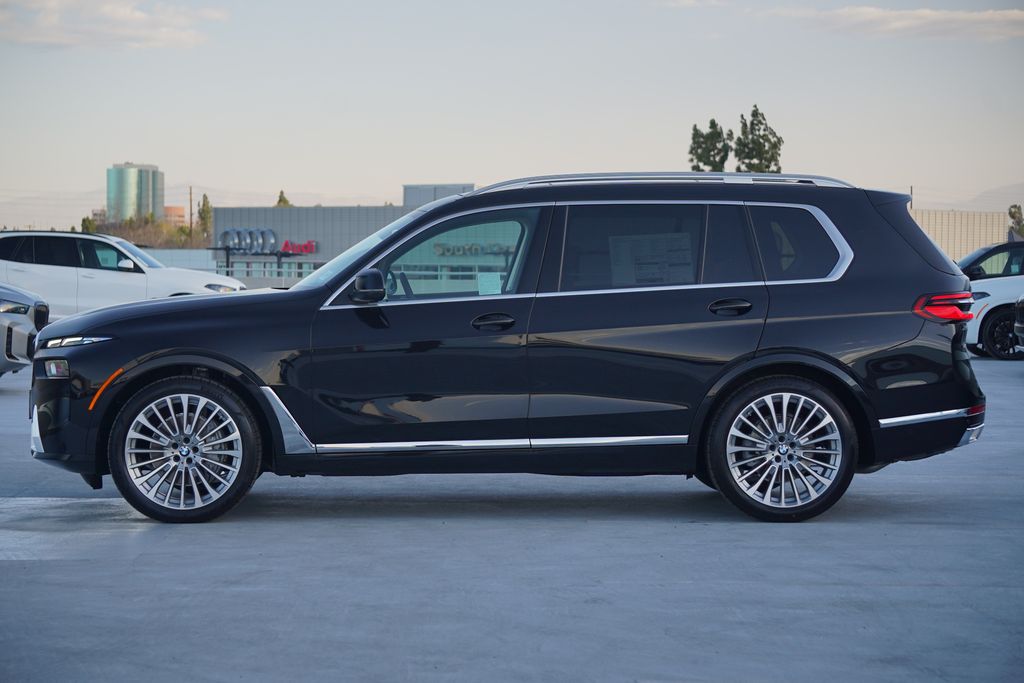 2024 BMW X7 xDrive40i 5