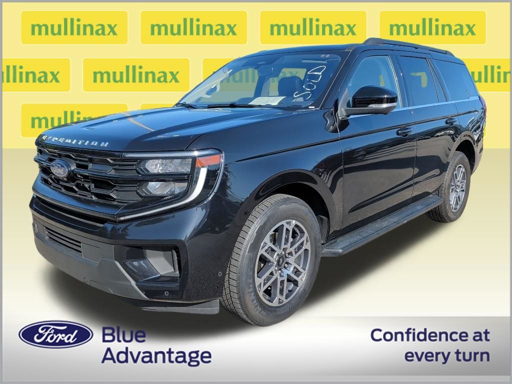 Used 2025 Black Ford Active image 2