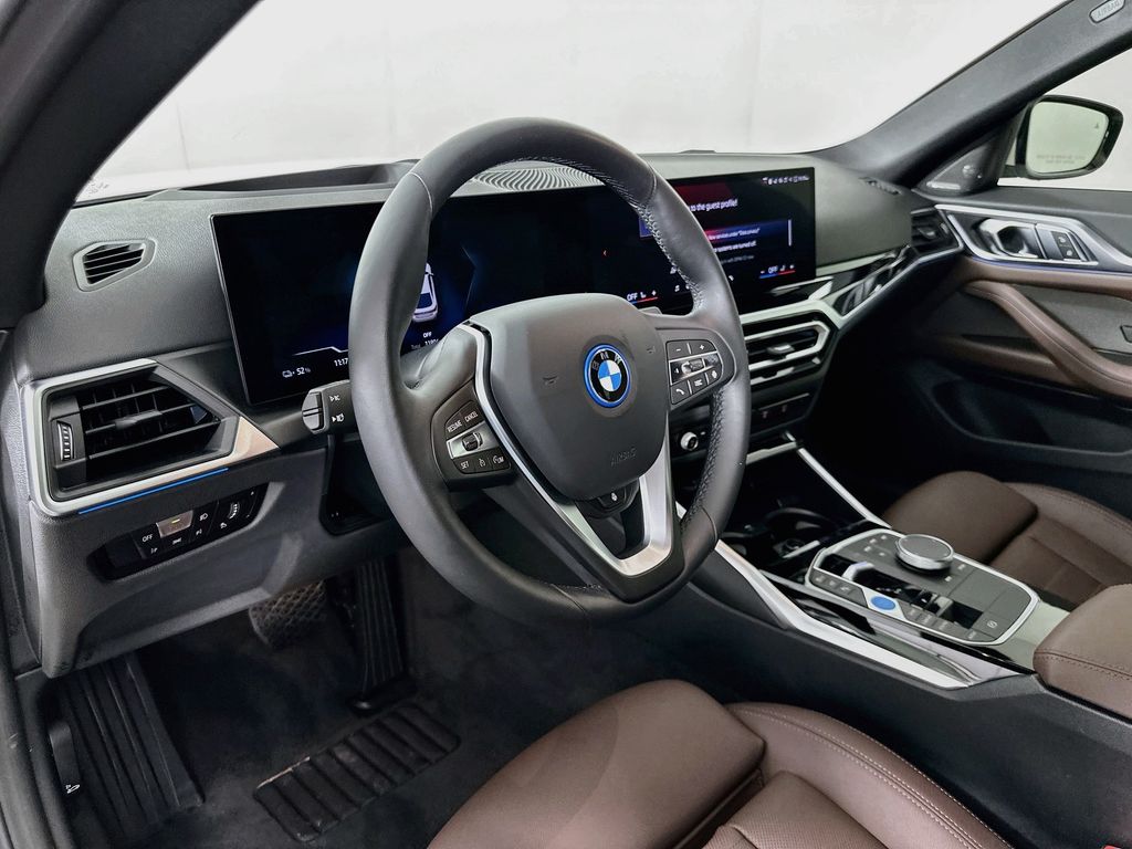 Thumbnail: 2024 BMW i4 - 9