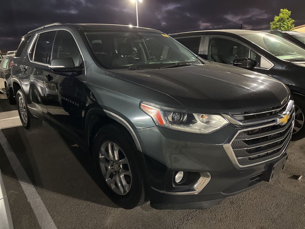 Thumbnail: 2020 Chevrolet Traverse - 2