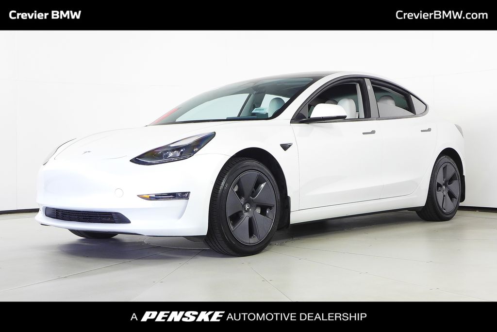 Thumbnail: 2022 Tesla Model 3 - 1