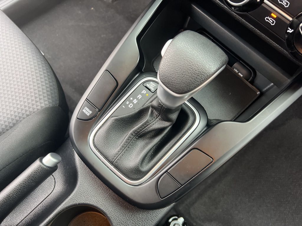 2023 Kia Soul LX photo