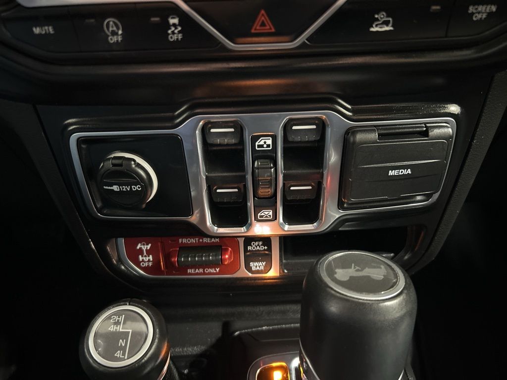 used 2022 Jeep Wrangler car, priced at $34,962