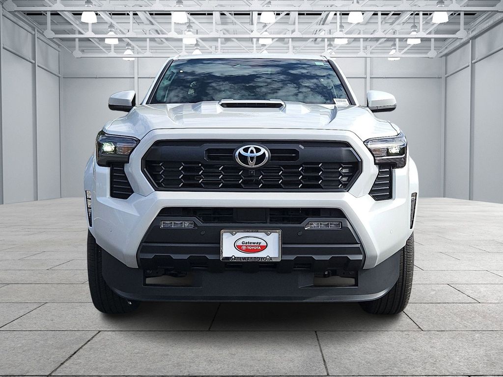 Thumbnail: 2025 Toyota Tacoma - 2