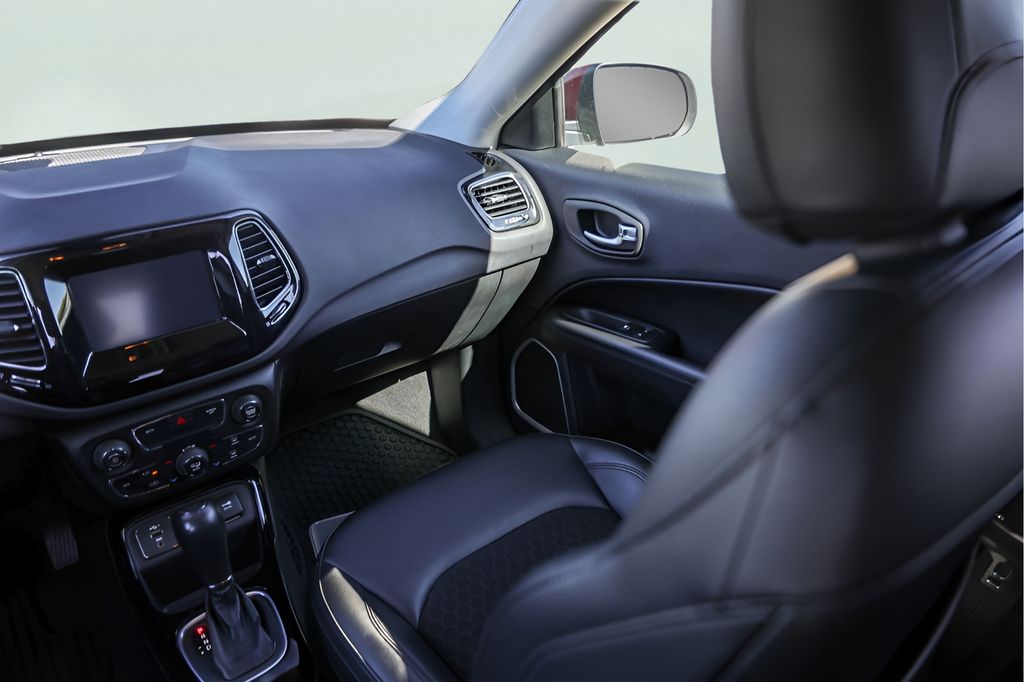 Used Car 2021 Jeep Compass  Altitude For Sale Under $20,000 In Austin, Texas