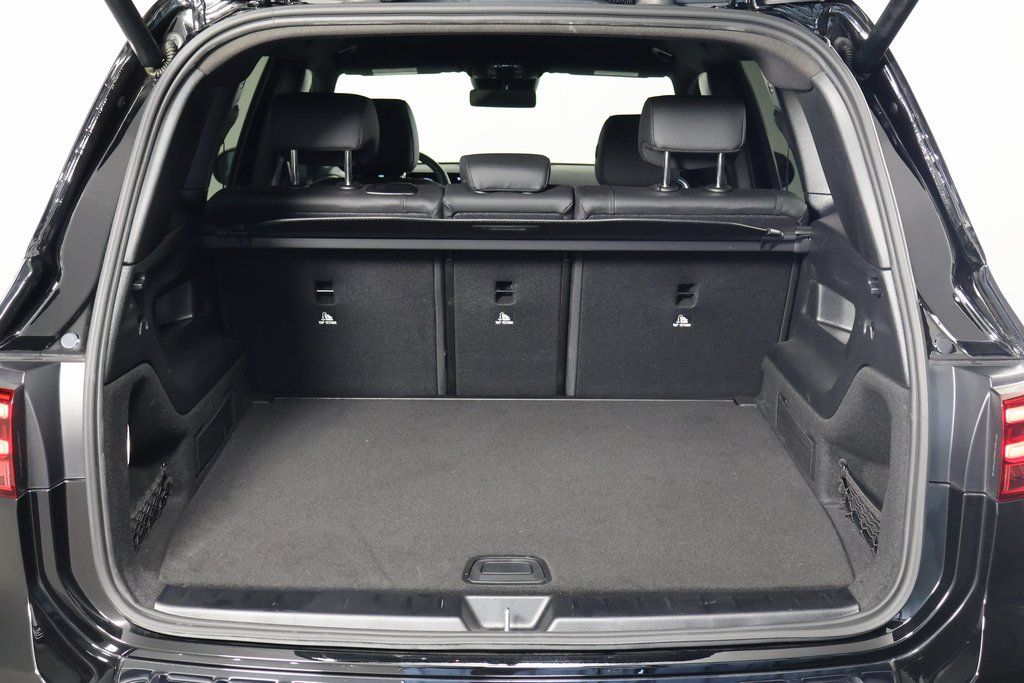 Thumbnail: 2025 Mercedes-Benz GLB - 14