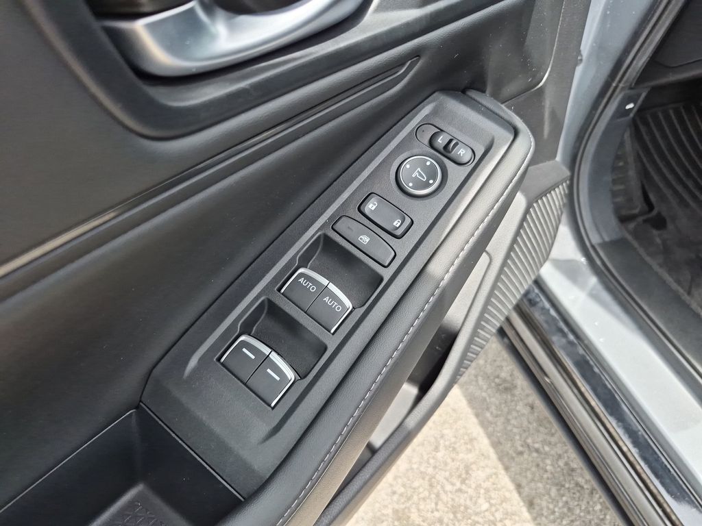 Used 2025 Gray Honda Sport-L image 18
