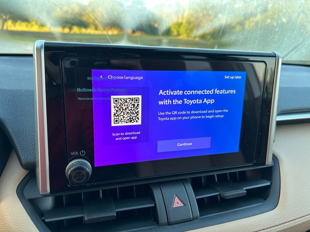 Thumbnail: 2025 Toyota RAV4 - 23