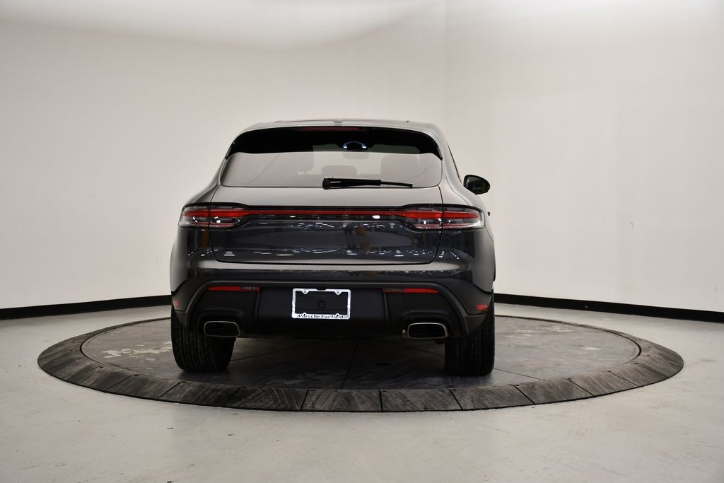 Thumbnail: 2025 Porsche Macan - 6