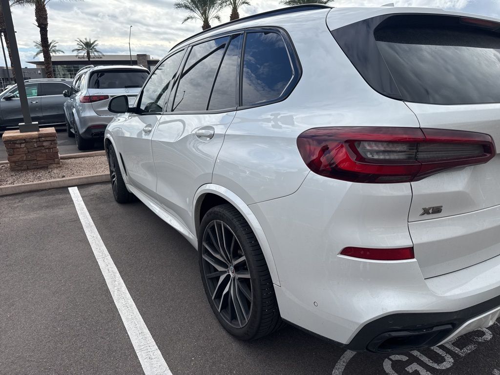 Thumbnail: 2022 BMW X5 - 8