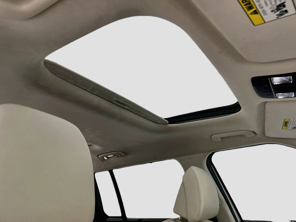 Thumbnail: 2025 Hyundai Santa Fe - 17