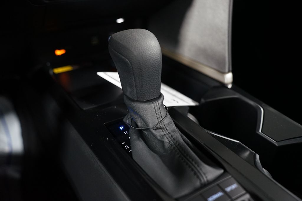 Thumbnail: 2026 Toyota Camry - 21