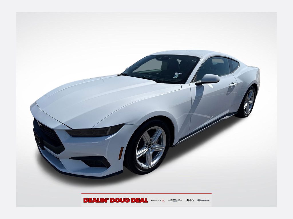 Oxford White 2026 Ford Mustang Coupe Rear-Wheel Drive Automatic