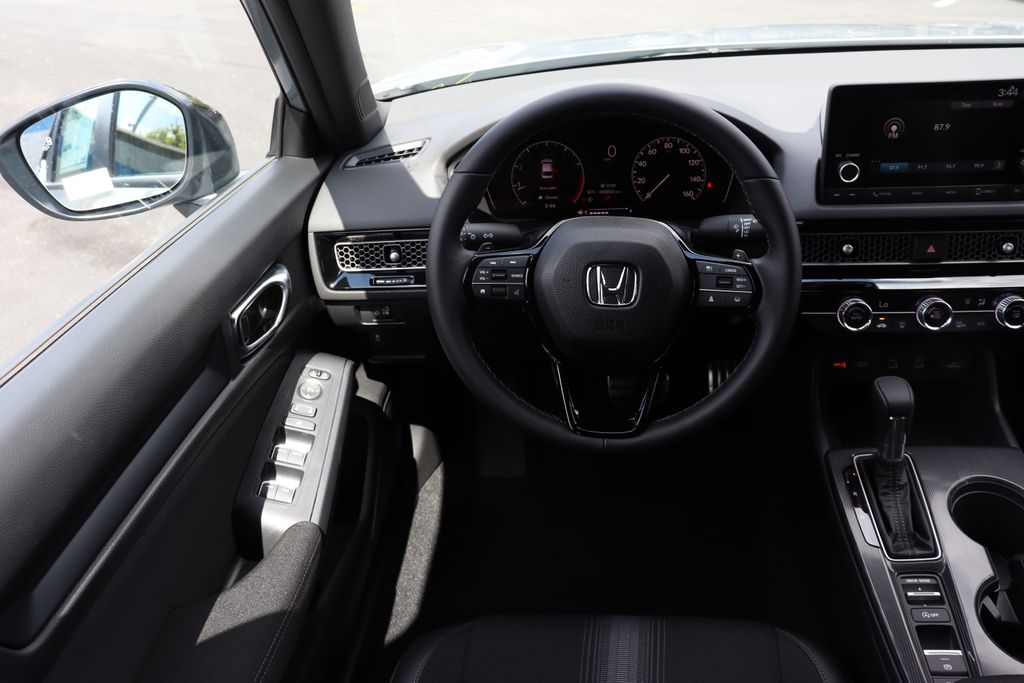 2025 Honda Civic Sport 18