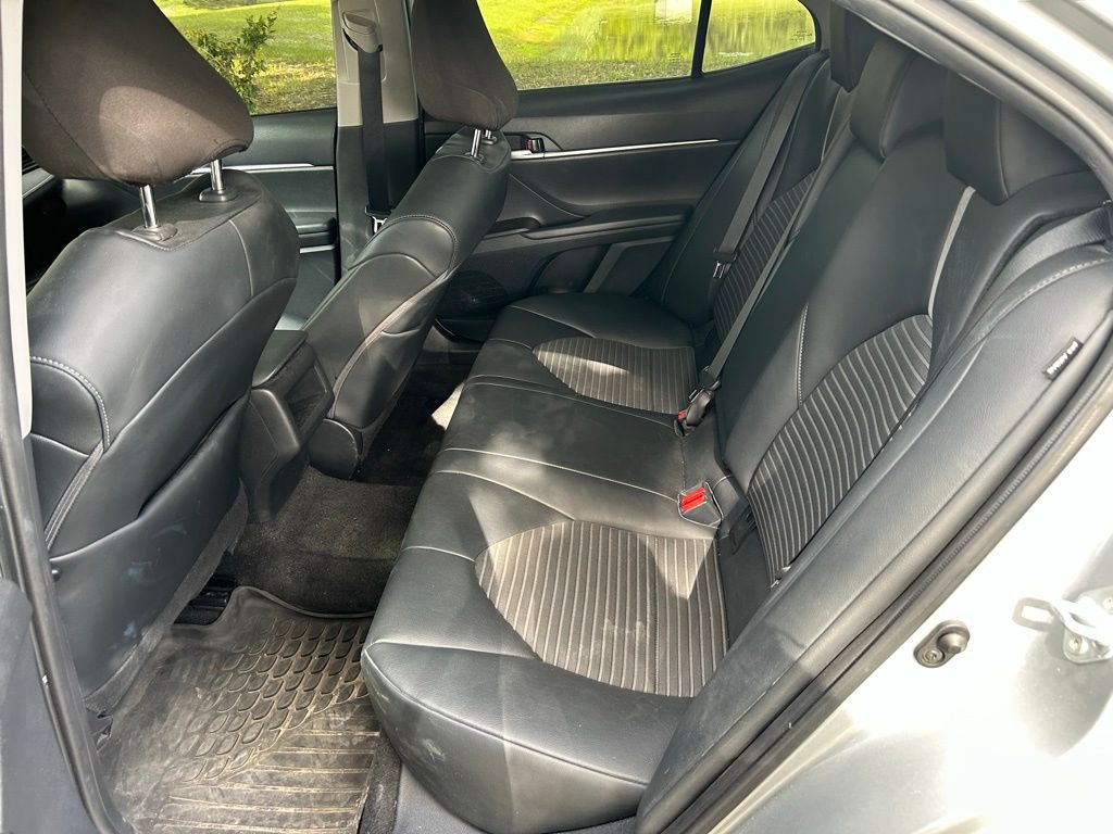 2021 Toyota Camry SE 13
