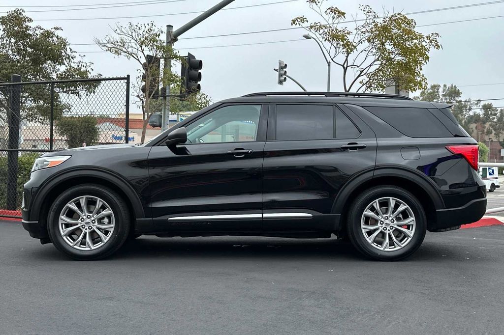 2021 Ford Explorer XLT 9