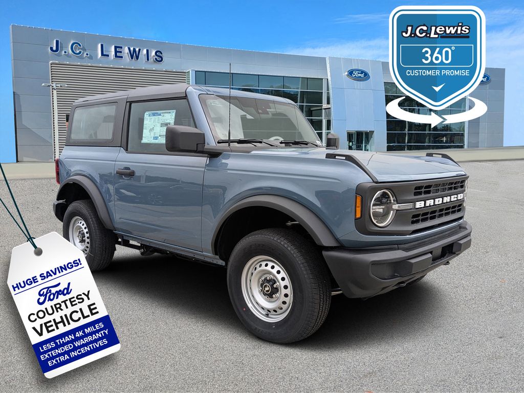 2025 Ford Bronco Base