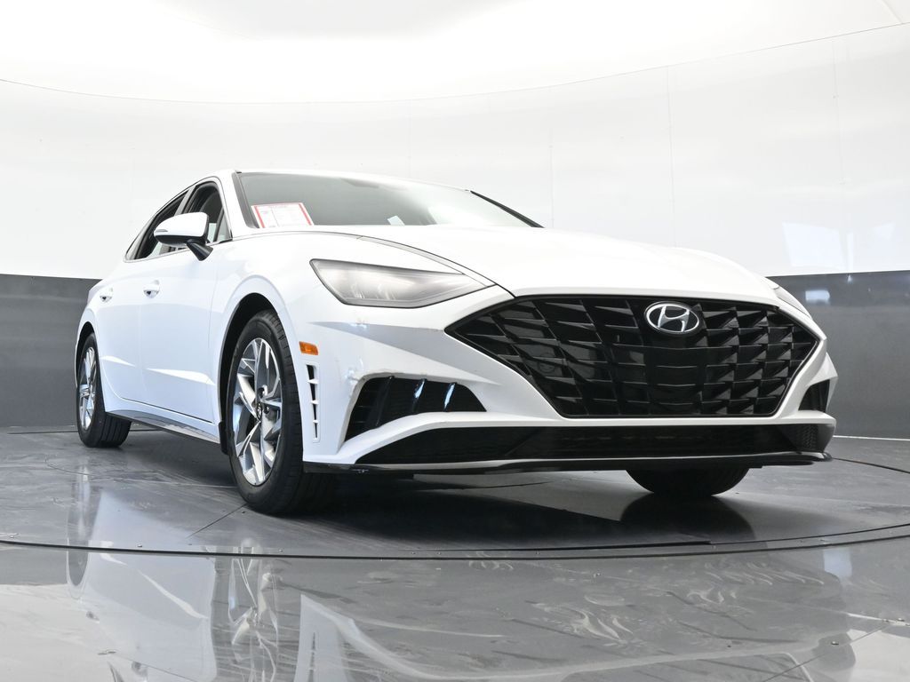 Used 2023 Serenity White Hyundai SEL image 62