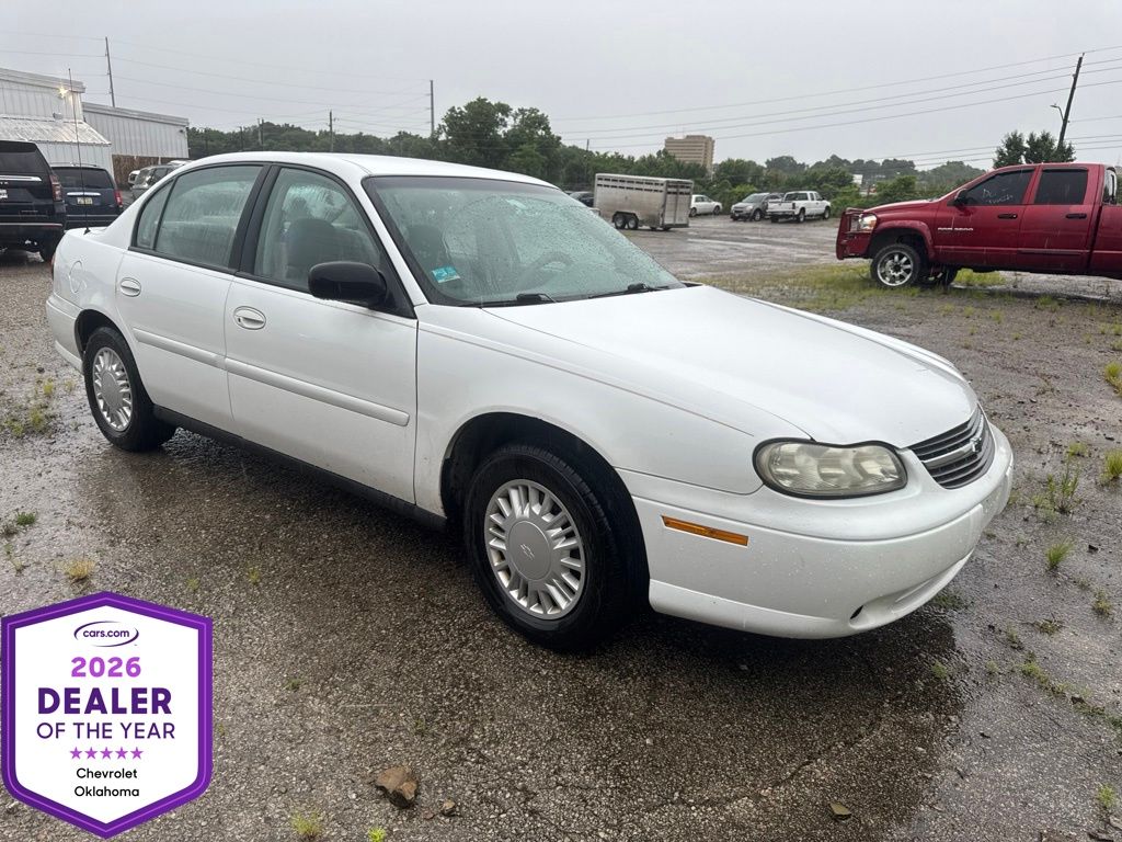 Bright White 2002 Chevrolet Malibu Sedan Front-Wheel Drive 4-Speed Automatic