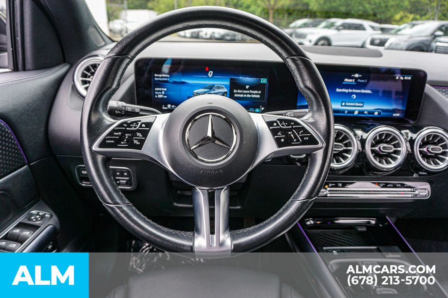 Used 2025 Black Mercedes-Benz GLA 250 image 28