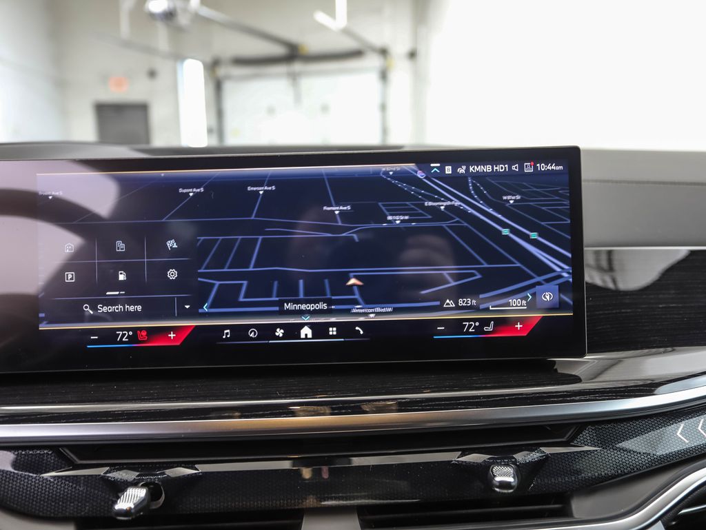 Thumbnail: 2026 BMW X5 - 17