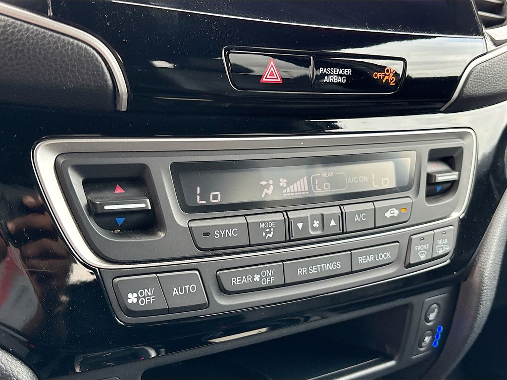 2021 Honda Passport Elite - Photo 16