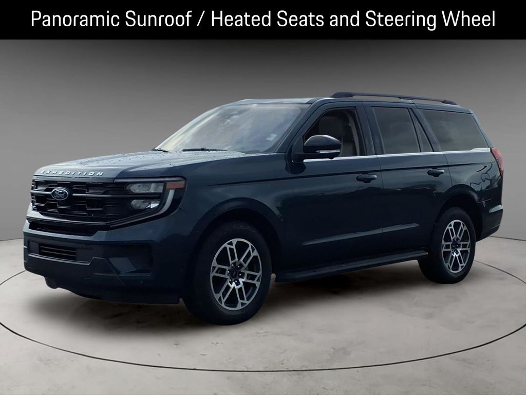 2025 Ford Expedition Active 4WD