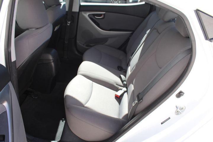 Used Car 2016 Hyundai Elantra  Se For Sale Under $10,000 In Georgetown, Texas