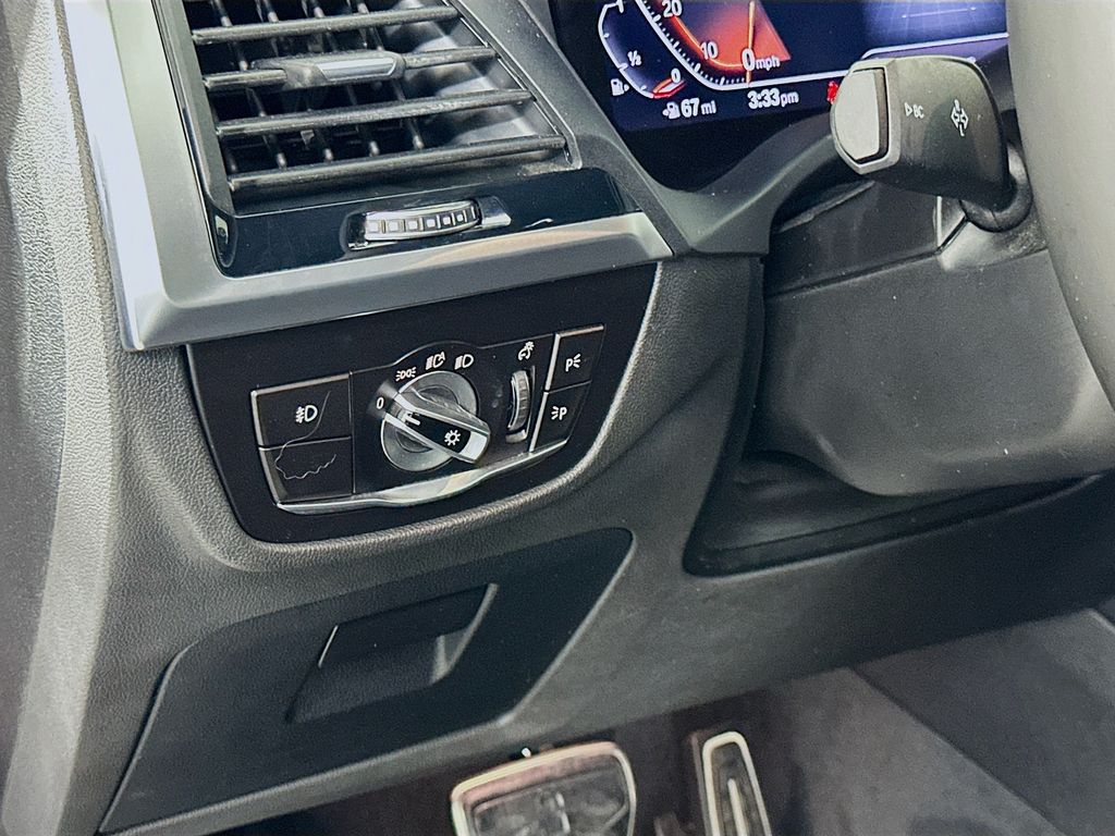 Thumbnail: 2020 BMW X3 - 10