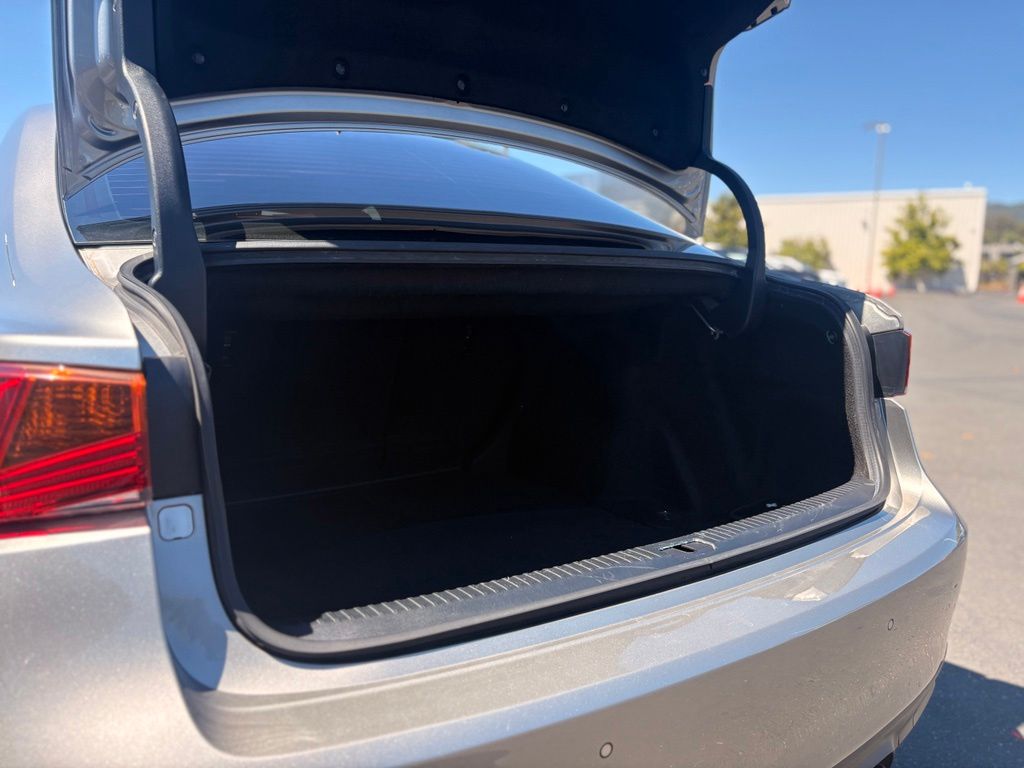 Used 2018 Lexus IS Sedan